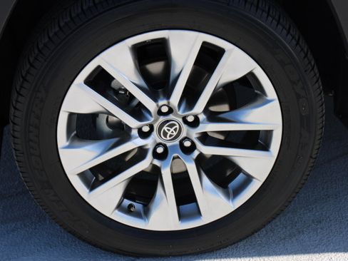 Used 2024 Toyota RAV4 Limited w/ Advanced Technology Package image 9