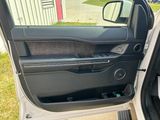 Used 2019 Ford Expedition Limited image 5