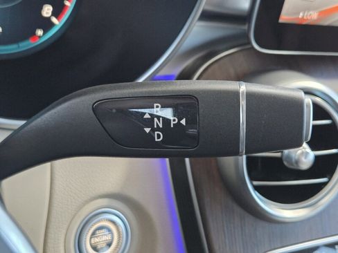 Certified 2022 Mercedes-Benz GLC 300 image 28