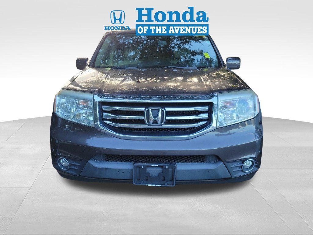 Used 2014 Honda Pilot Touring image 2