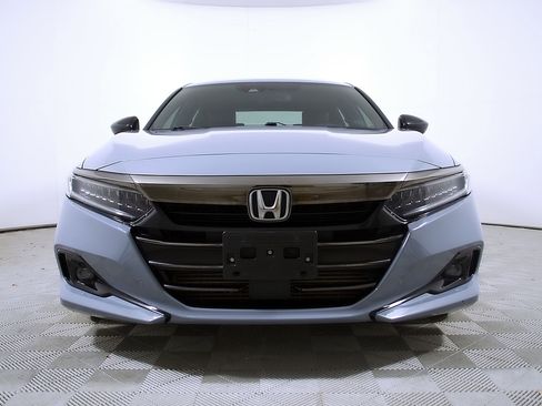Used 2021 Honda Accord Sport image 5