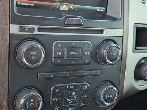 Used 2015 Ford Expedition King Ranch image 15