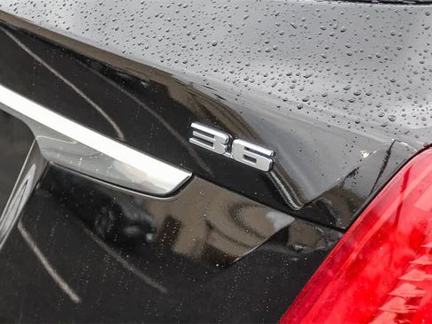 Used 2019 Cadillac XT5 AWD image 13