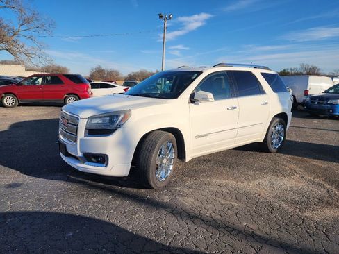 Used 2014 GMC Acadia Denali image 10