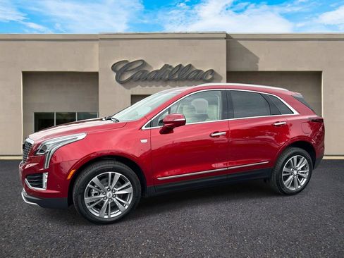 New 2026 Cadillac XT5 Premium Luxury w/ Driver Assist Package FWD image 6
