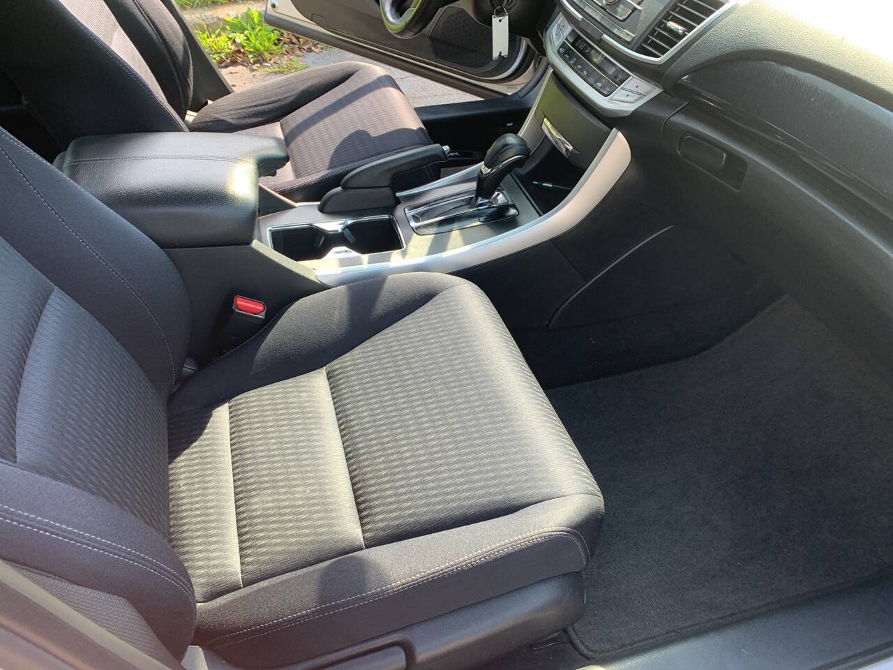 Used 2015 Honda Accord Sport image 14