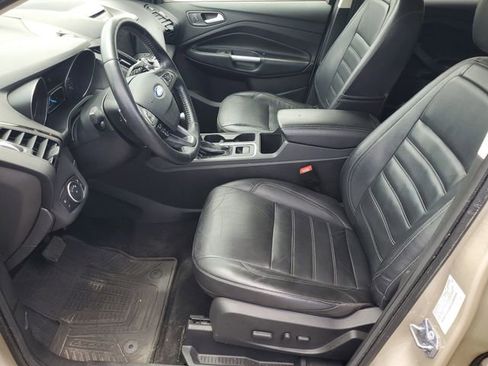 Used 2017 Ford Escape Titanium AWD/4WD image 5