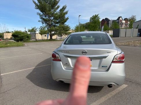 Used 2014 Nissan Altima 2.5 SV FWD image 8