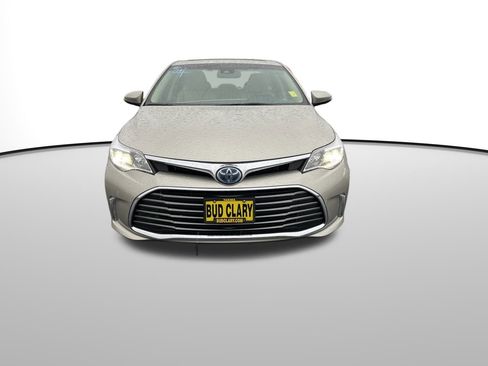Certified 2018 Toyota Avalon Limited image 9
