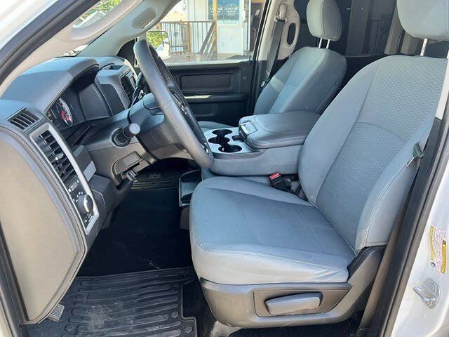 Used 2018 RAM 2500 Tradesman w/ Chrome Appearance Group AWD/4WD image 15