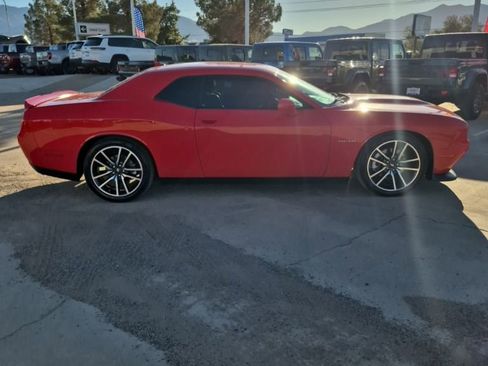 Certified 2022 Dodge Challenger R/T w/ Plus Package RWD image 4