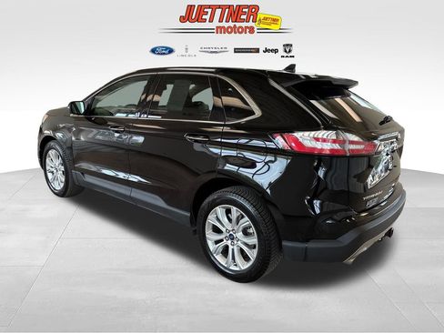 Used 2022 Ford Edge Titanium w/ Class II Trailer Tow Package AWD/4WD image 3