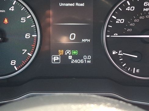 Used 2024 Subaru Outback Touring w/ Popular Package #2 AWD/4WD image 21