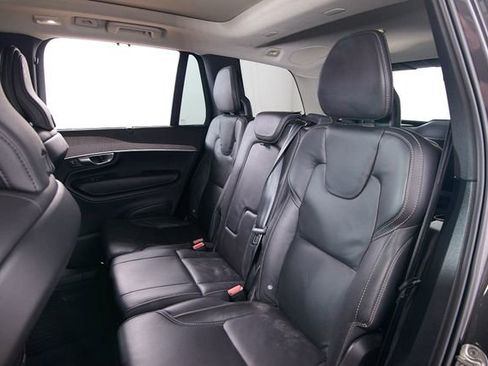 Certified 2023 Volvo XC90 B6 Ultimate w/ Protection Package image 23