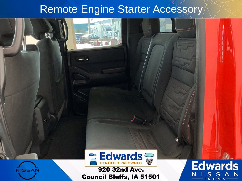 Used 2025 Nissan Frontier PRO-4X AWD/4WD image 13