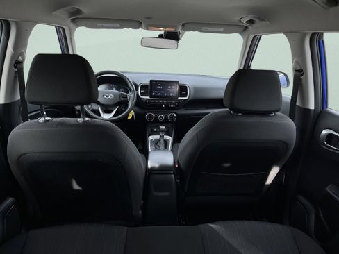 Used 2023 Hyundai Venue SE image 13