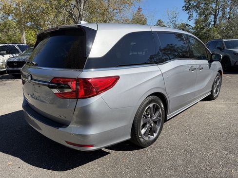 Used 2022 Honda Odyssey Elite image 6