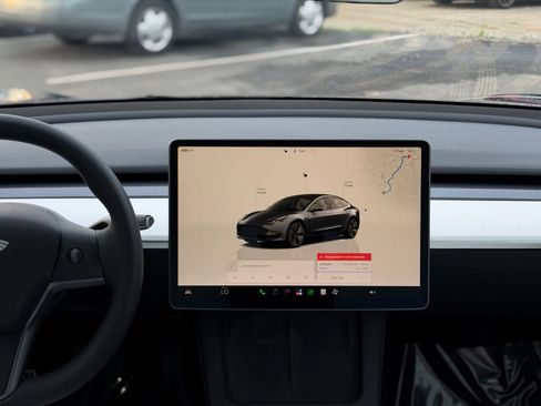 Used 2023 Tesla Model 3 Long Range AWD/4WD image 28