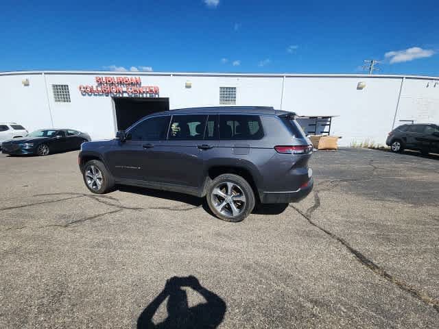 Used 2023 Jeep Grand Cherokee L Limited AWD/4WD image 21