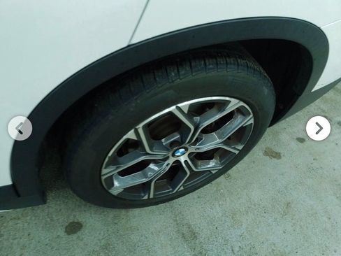 Used 2021 BMW X1 xDrive28i w/ Convenience Package AWD/4WD image 11