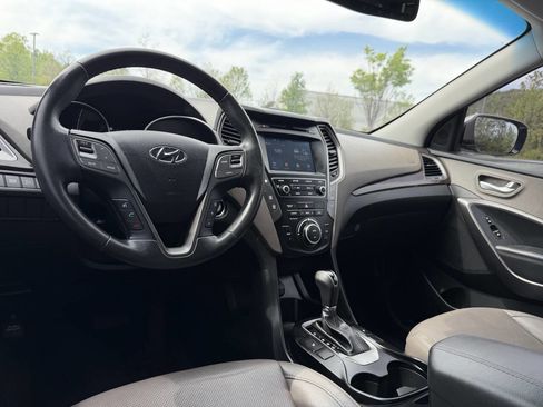 Used 2017 Hyundai Santa Fe Sport 2.0T w/ Cargo Package image 21
