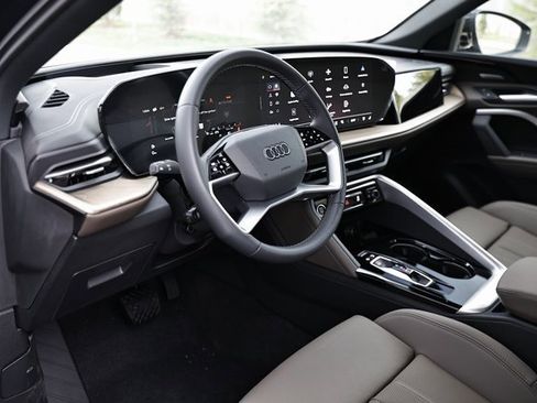 New 2025 Audi Q5 Premium Plus image 19