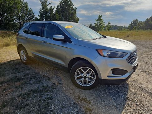 Used 2024 Ford Edge SEL AWD/4WD image 2