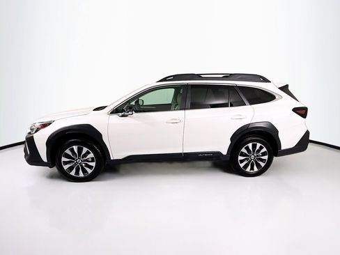 Used 2025 Subaru Outback Limited w/ Tech Package 3 AWD/4WD image 8