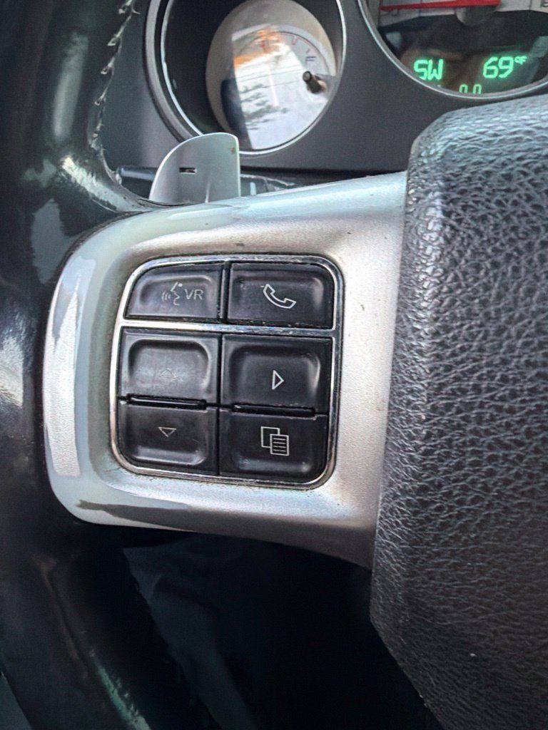 Used 2014 Dodge Challenger R/T Plus RWD image 13