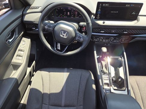 Certified 2025 Honda Accord Sport image 29