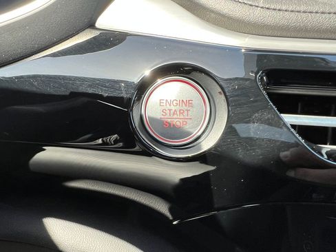 Certified 2026 Acura MDX w/ Technology Package image 19