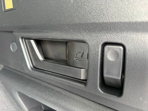 New 2026 Subaru Outback Limited AWD/4WD image 30