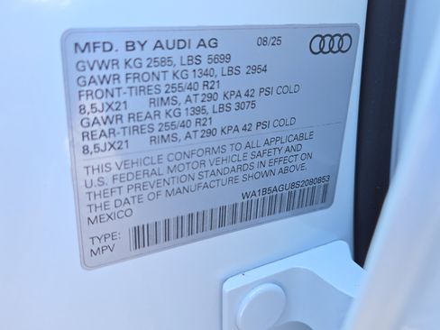 New 2025 Audi SQ5 Premium Plus image 29