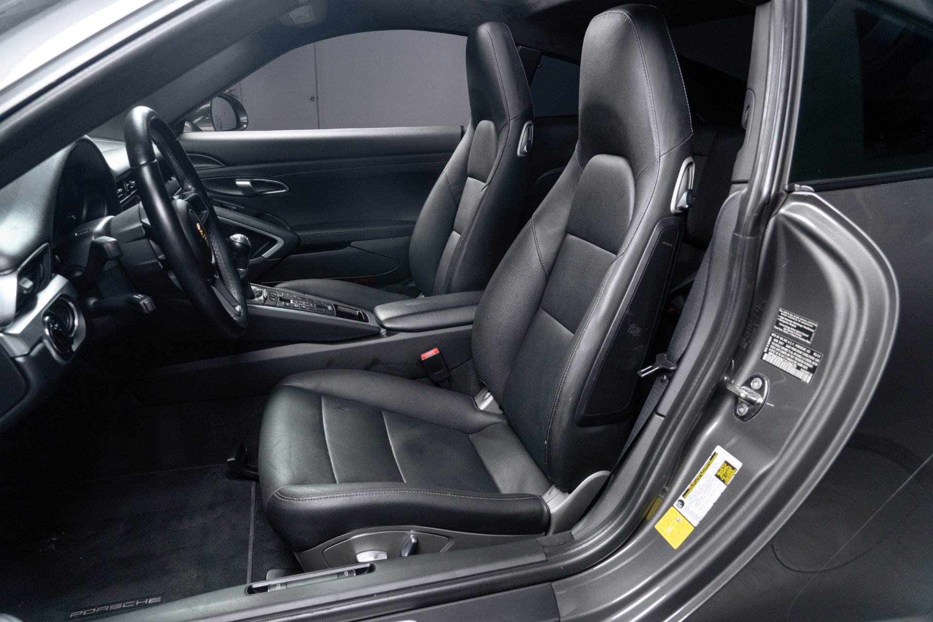 Used 2012 Porsche 911 Carrera RWD image 31