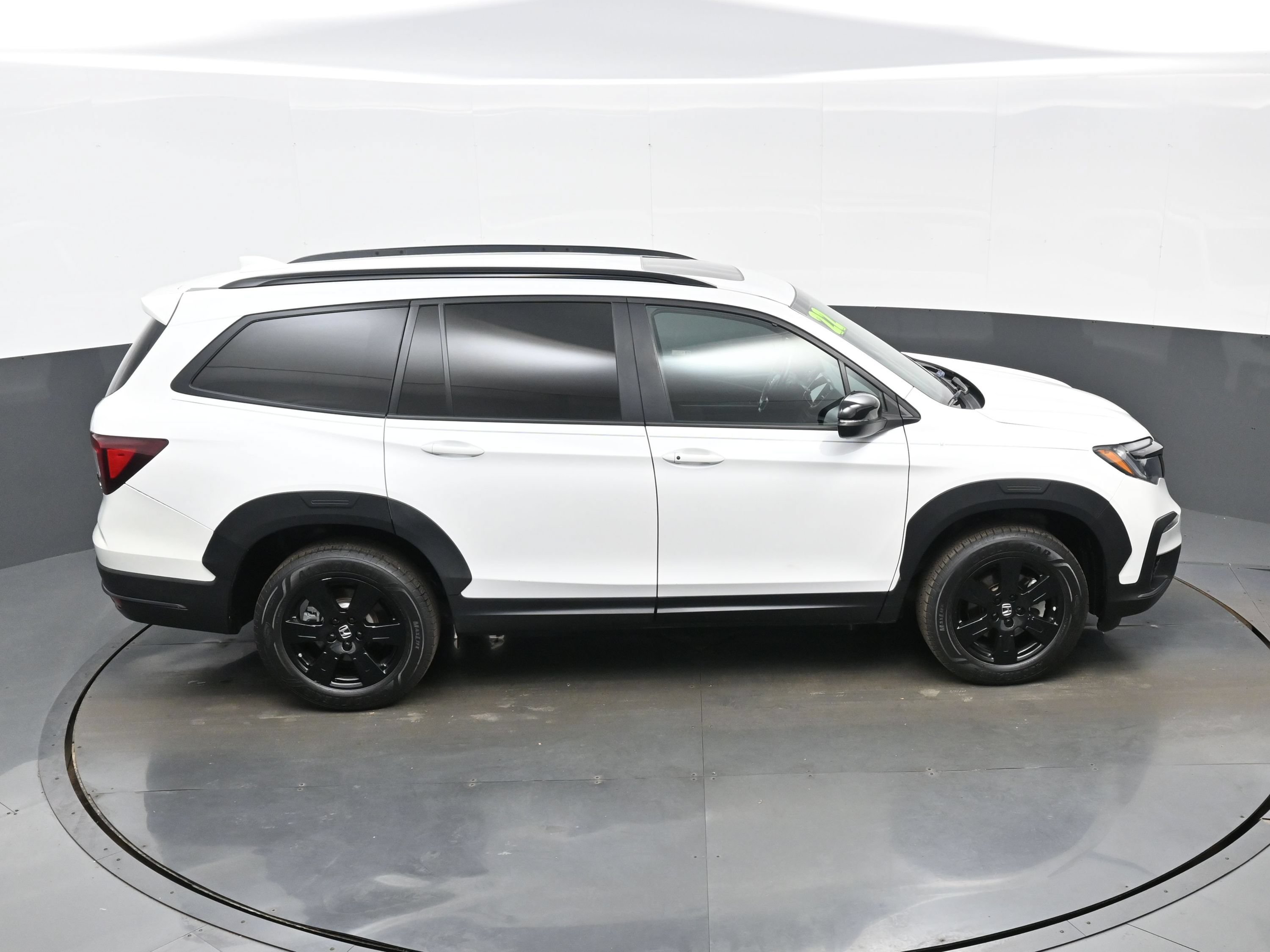 Used 2022 Honda Pilot TrailSport image 41