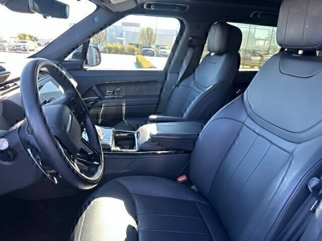 Used 2025 Land Rover Range Rover Sport Dynamic SE AWD/4WD image 9