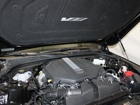 Used 2025 Cadillac CT5 V image 41