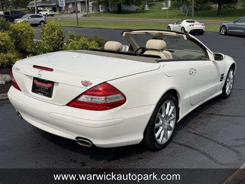 Used 2008 Mercedes-Benz SL 550 image 18