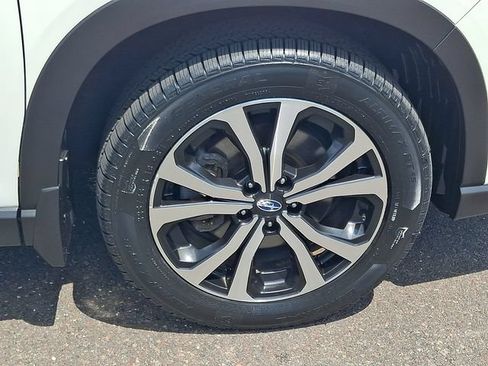 Certified 2023 Subaru Forester Limited AWD/4WD image 8