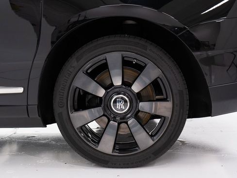 Certified 2023 Rolls-Royce Cullinan AWD/4WD image 50
