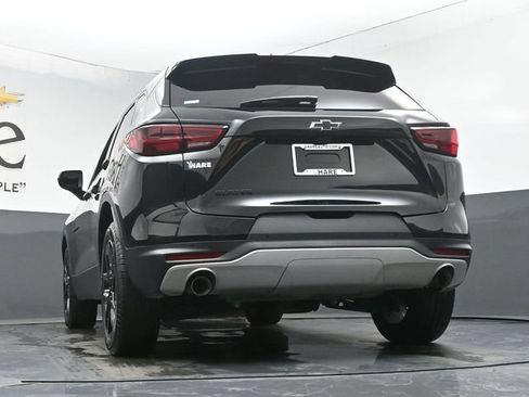 Used 2025 Chevrolet Blazer LT w/ Sound & Technology Package FWD image 56