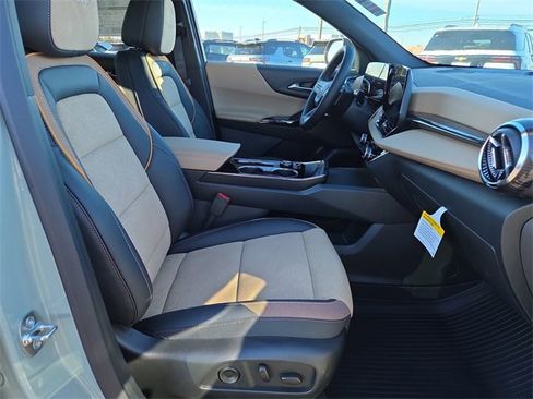 New 2026 Chevrolet Equinox ACTIV image 16