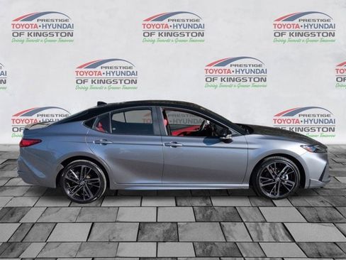 Used 2025 Toyota Camry XSE image 2