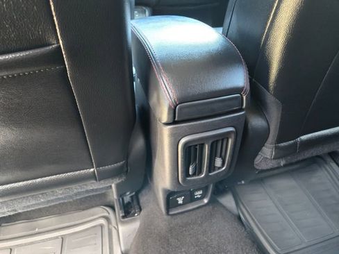 Used 2020 Jeep Compass Trailhawk AWD/4WD image 17