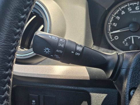 Used 2023 Toyota Tacoma TRD Off-Road AWD/4WD image 26
