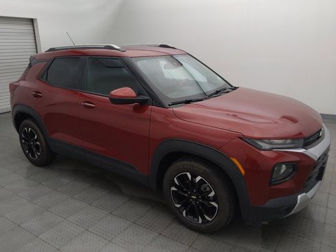 Used 2021 Chevrolet TrailBlazer LT w/ Convenience Package FWD image 11