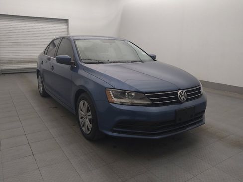 Used 2017 Volkswagen Jetta S image 13