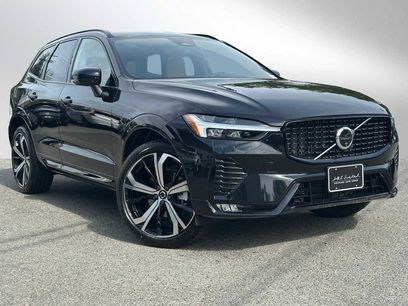 New 2025 Volvo XC60 B5 Ultra w/ Protection Package Premier