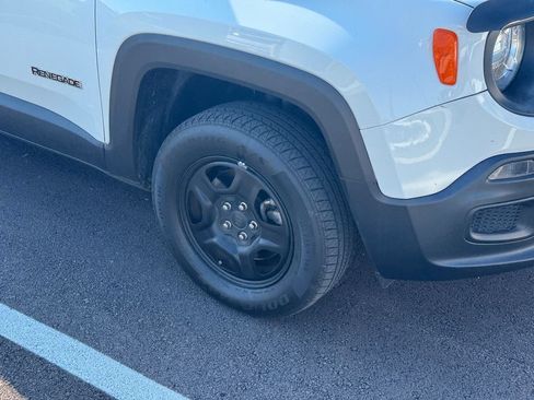 Used 2018 Jeep Renegade Sport w/ Power & Air Group AWD/4WD image 11