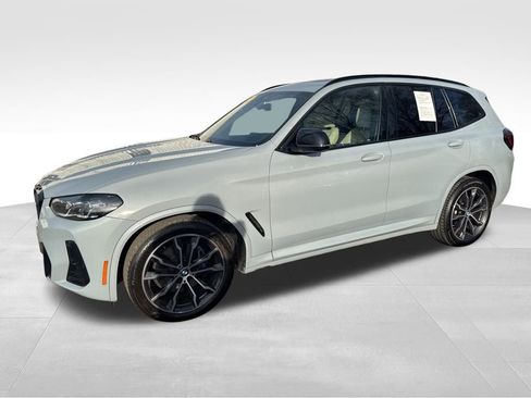 Used 2023 BMW X3 M40i w/ Premium Package image 5